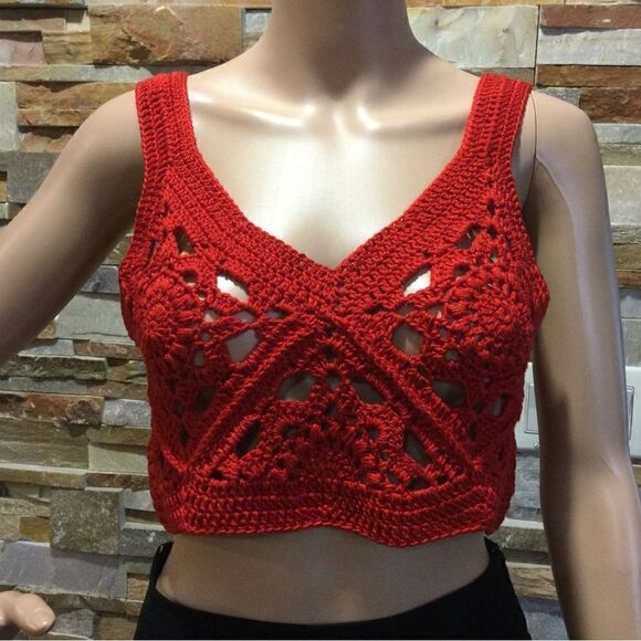 HANDMADE Crochet Cropped Top - Picture 1 of 5